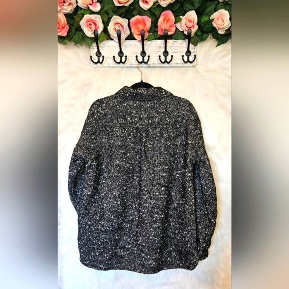 Reitmans Classic Midweight Marled Knit Shacket - Picture 3 of 7